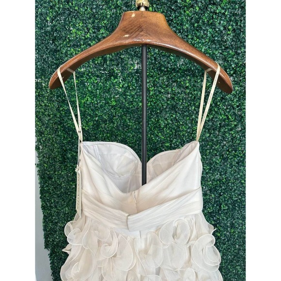 Ivy & Aster Gardenia White, Ivory Ruffle Blossom Wedding Dress size 8 Orig.$3000 - Picture 9 of 10